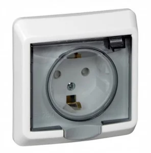 Розетка 1-м СП Этюд 16А IP44 250В защ. шторки с заземл. бел. SchE PC16-044B