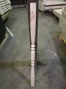 Балясина 40х40-900 "Симметрия" №5 сосна, АB Вол. (уп.10шт)