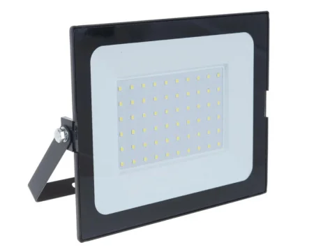 Светодиодный прожектор GLANZEN FAD-0007-70