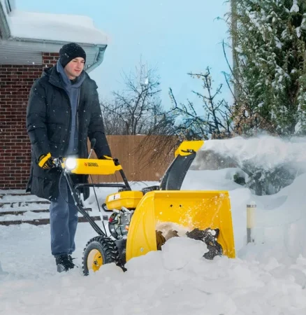Снегоуборочная машина бензиновая Denzel SBM 610, 212cc 97653