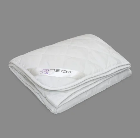 Одеяло Адель облегченное иск.лебяжий пух 140х205см, полиэфир 200г/м, пэ100% 9194709