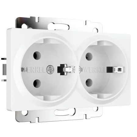 Розетка Werkel двойная с заземлением (белый матовый) W1172061