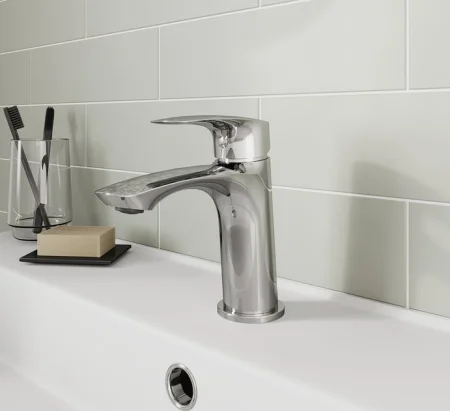 Смеситель для умывальника Rora Milardo RORSB00M01 хром