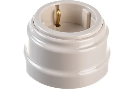 Розетка 1-м "Ретро" с земл. 16А ОУ РА16-0202 бежевый (Bylectrica) *1