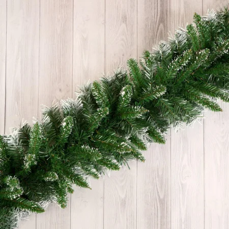 Гирлянда елочная иней 270 см, 220 веток, d-30 см, ветка 15х3 см 185450