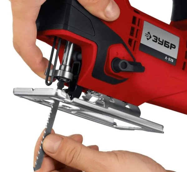 Лобзик электрический Зубр Л-570 570Вт