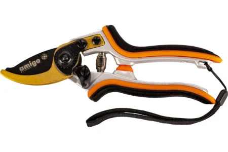 Секатор плоскостный 210мм Amigo 76406 *1