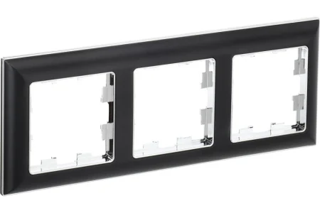 Рамка 3-м "Brite" РУ-3-Бр хром/черный IEK BR-M32-12-2-K23