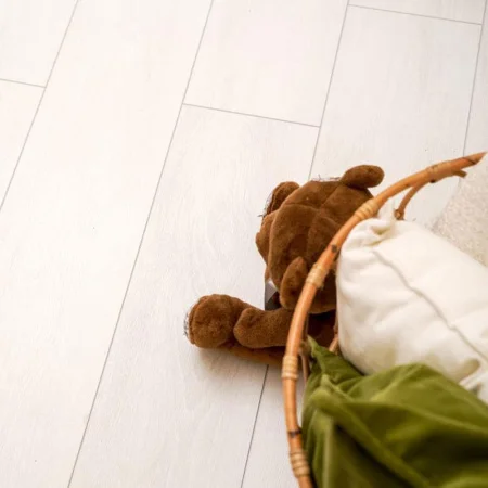 Ламинат Гомельдрев Black Label 1090 Мичиган снежный 32кл 1380х190х8мм 2,0976м2 (8шт)