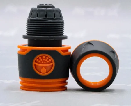 Коннектор 1/2 с аквастопом 'Урожайная сотка Эксперт' прорезиненный YM5810E *1