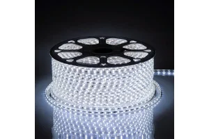 Лента светодиодная, 60SMD(2835)/m 4.4W/m 220V IP65 100m, 6400K LS704 с 2 сетевыми шнурами, 2 заглушк