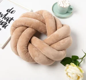 Подушка-узел Этель, d=33см, цв. темно-бежевый, велюр 5163454 *1/10