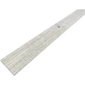 Порог стыкоперекрывающий 900х30х4,5мм 030 Ель арктик Stella *1/10