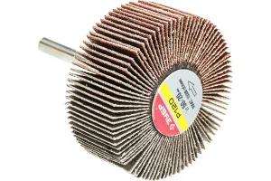 Круг шлифовальный лепестковый d 50x20мм, P120, на шпильке d 6мм Зубр Профессионал 36601-120 *1