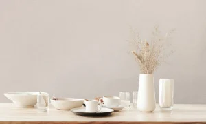 Обои горячего тиснения Ateliero 10,05х1,06м RENOWA Viola/фон 585151 *1/6