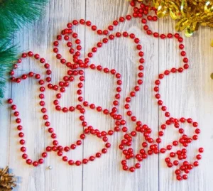 Бусы на ёлку 2,7 м "Шарики" d-7 мм, красные 2371385