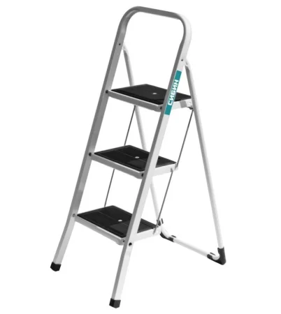 Стремянка 3 ступени стальная 71 см c широкими обрезиненными ступенями Сибин 38807-03 *1