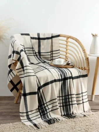 Плед "Этель" Клетка 130*160 см, цвет молочный, 85% полиэстер, 15% вискоза   10865014