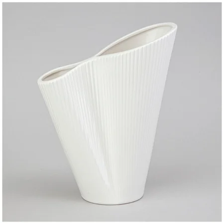 Ваза 17х9.3х21.5см цвет: белый 374-141 *1