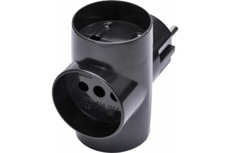 Разветвитель 3-м б/з, черный ADP10-15-20 Stekker *1